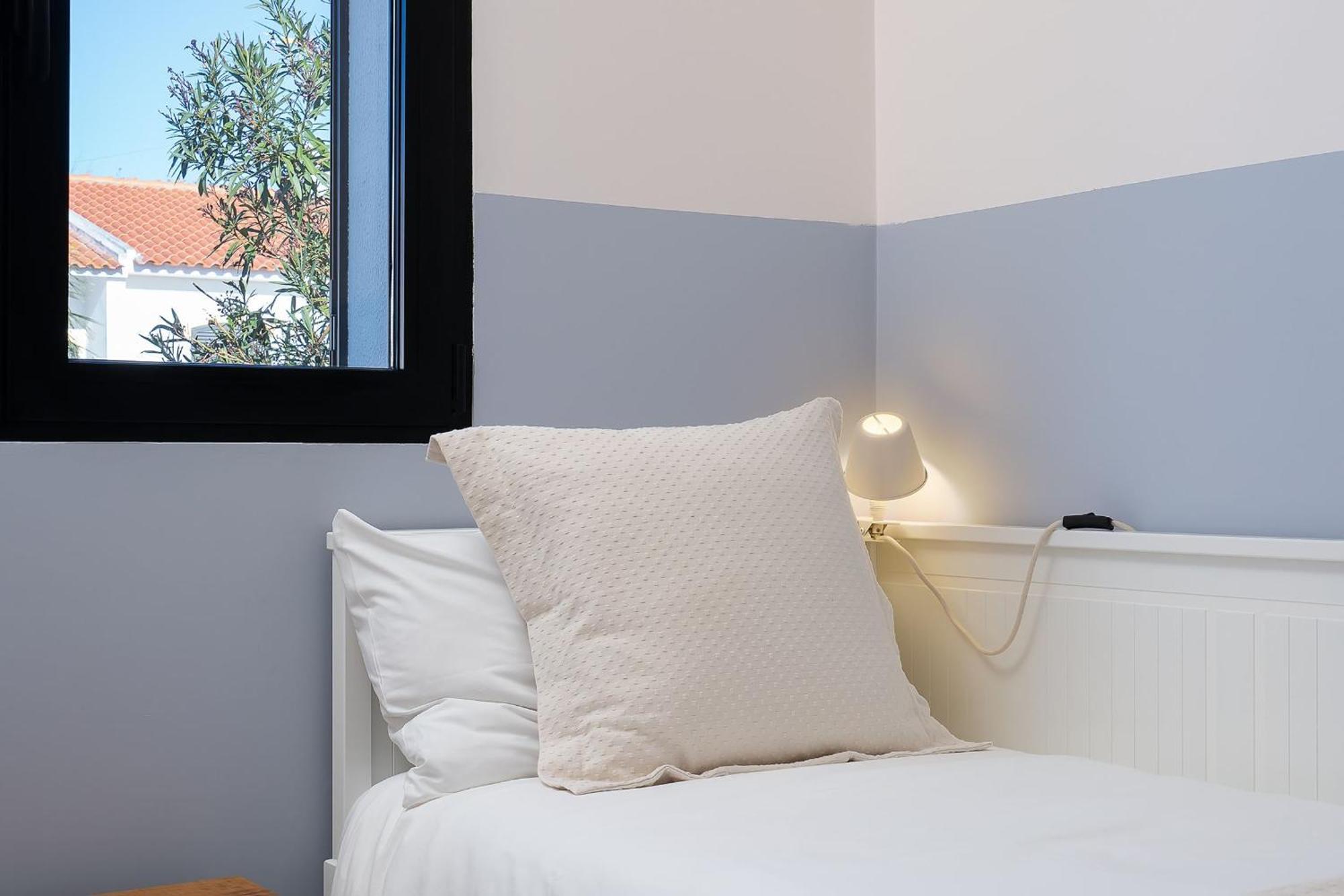 Vila Ramalhete W/ 3 Bdr & Balcony By Lovelystay アルチュラ エクステリア 写真