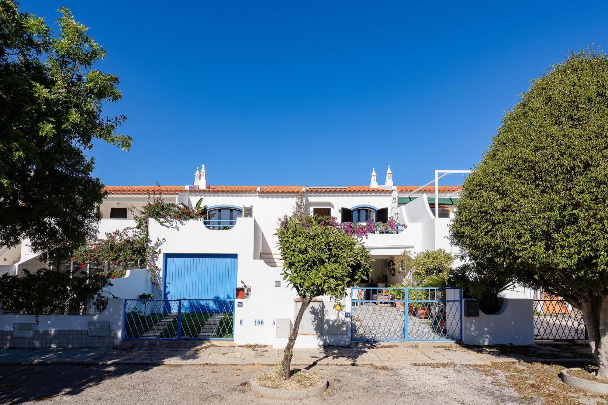 Vila Ramalhete W/ 3 Bdr & Balcony By Lovelystay アルチュラ エクステリア 写真